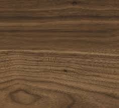 Noten Amerikaans massief paneel met doorgaande lamel